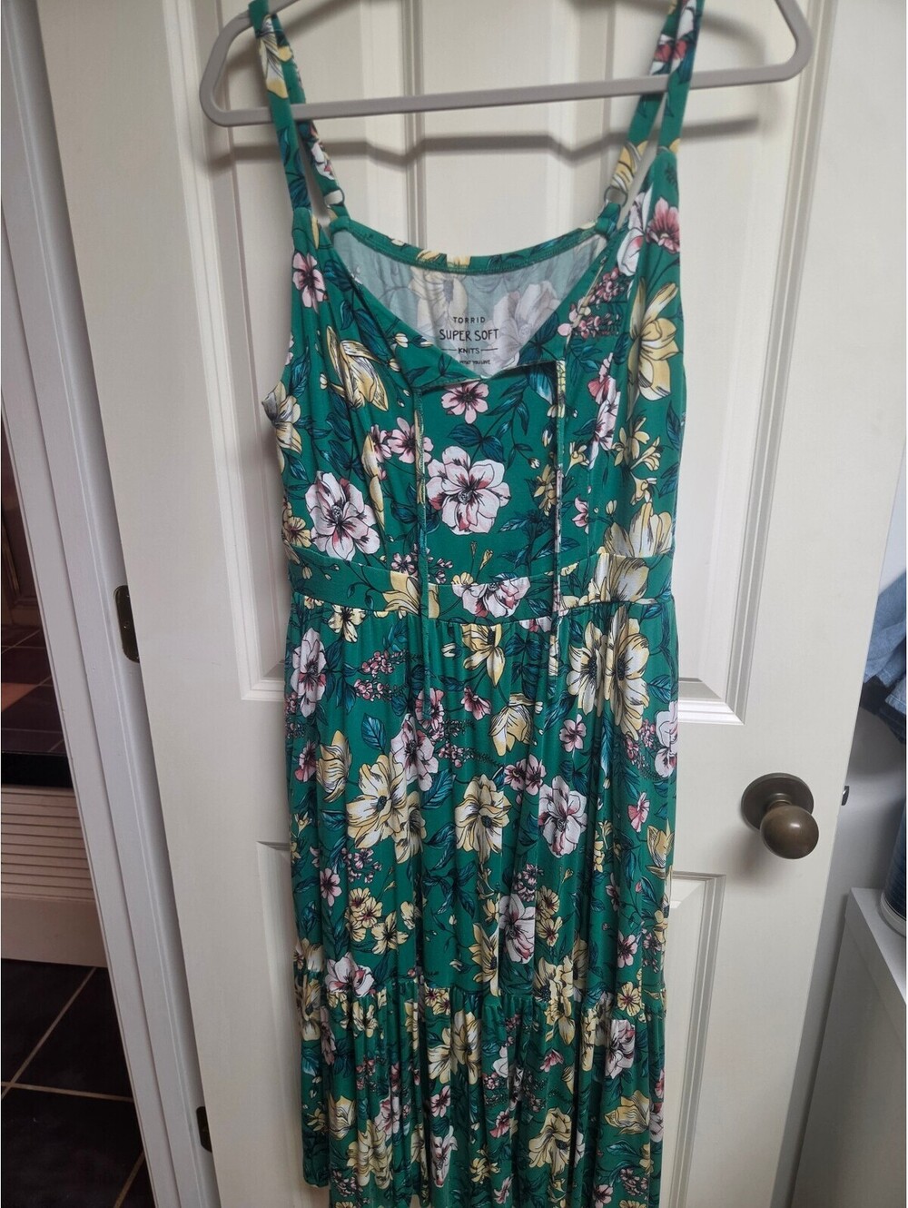Torrid Super Soft Knits Floral Green Maxi Dress Size 2
